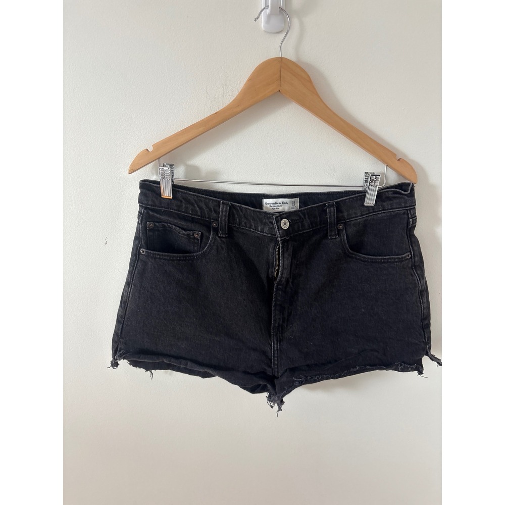 Abercrombie & Fitch The Mom Short High Rise Washed Black Denim Raw Hem 31 12